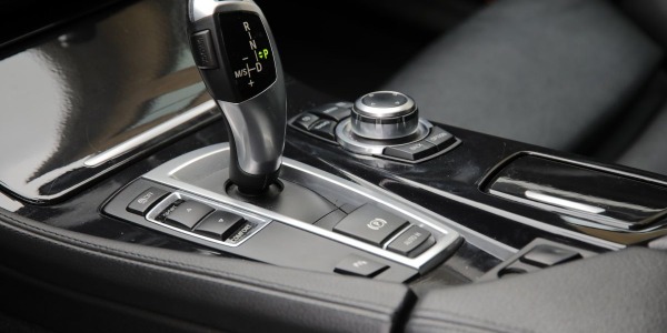 Jazda na wysokich obrotach – dlaczego należy jej unikać?